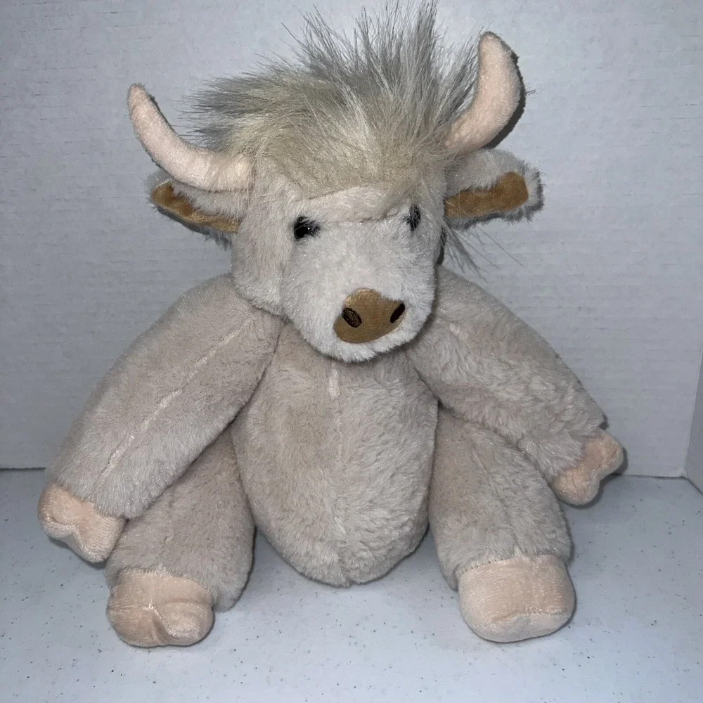 Scottish‎ Cow 12
